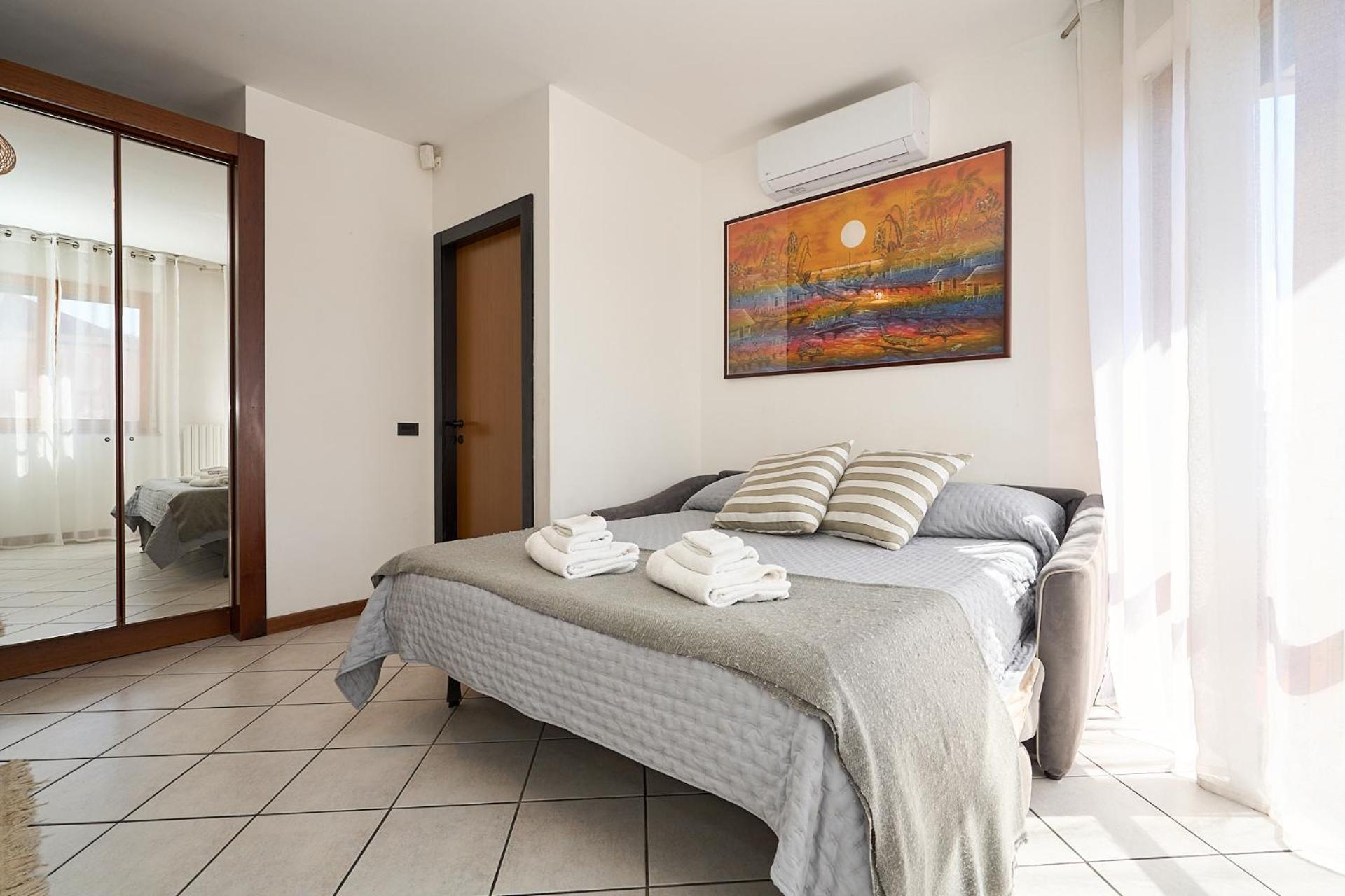 -Luminosa 5 Stars With Balcony- Wifi Netflix 15 Minutes From Duomo Apartment Milan Luaran gambar